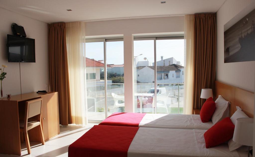 Casa Praia Mar Salema Room photo